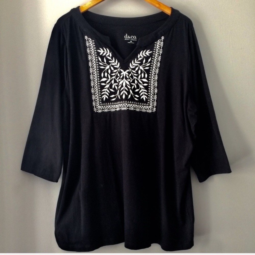 Denim & Co. Knit 3/4 Sleeve Split V-neck Top 1X.
